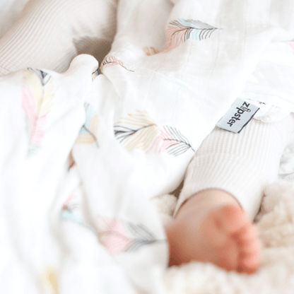 Feathers Large Muslin Blanket - Zipster